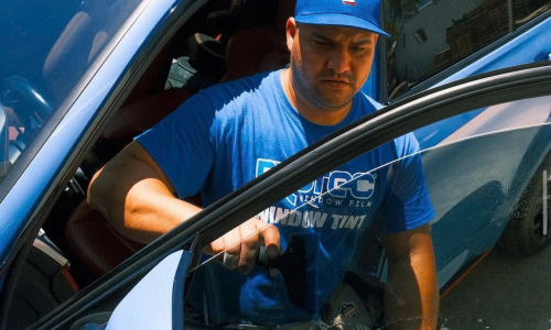 Dán Phim Cách Nhiệt Ô Tô: Lá Chắn Bảo Vệ Sức Khỏe Toàn Diện Khỏi Tia Cực Tím (UV)