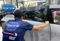 Dán Phim Cách Nhiệt Ô Tô: Giải Pháp Toàn Diện Bảo Vệ Nội Thất Xe Bền Đẹp Như Mới